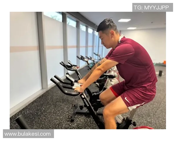 上海海港队提前集结备战训练中中秋节期间不放松全力以赴迎接挑战