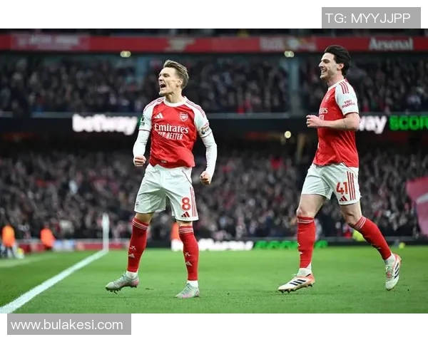 希曼表示更倾向于让约克雷斯踢前锋而非梅里诺担任伪九号位