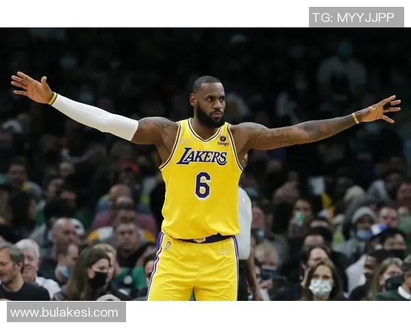 湖人本赛季对阵鹈鹕三战全胜展现强大实力与稳定表现