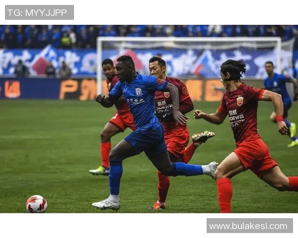 中超前四强如同连环车祸争冠悬念依旧引人关注