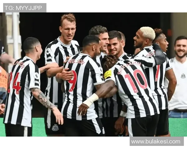 埃因霍温主帅严守纪律德斯特因迟到无缘欧冠首发阵容