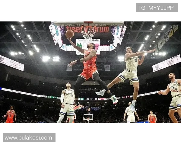 库兹马高效表现助雄鹿赢得关键战役31分钟砍下31分6篮板