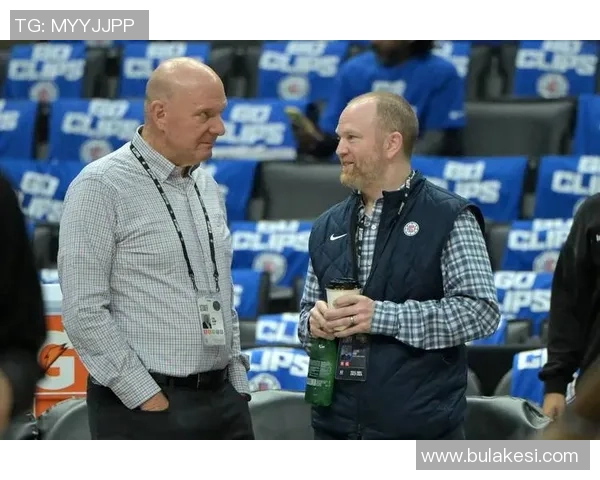 富保罗质疑里夫斯替补位置夸梅怒斥其经纪人应采取行动