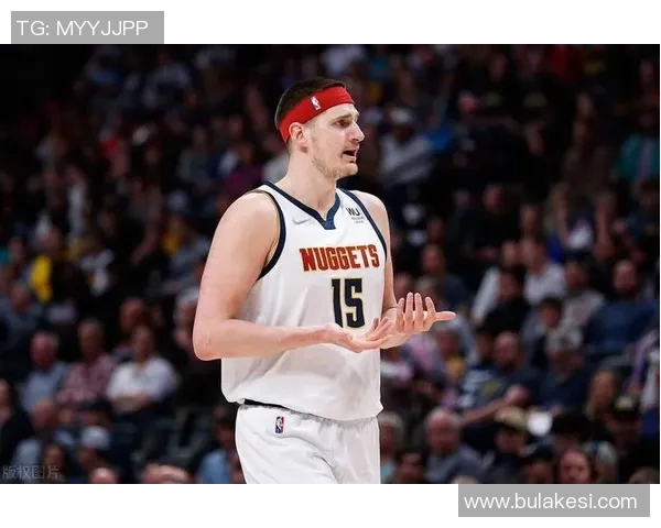 希罗表现平平17投6中三分命中率高但正负值全队最低