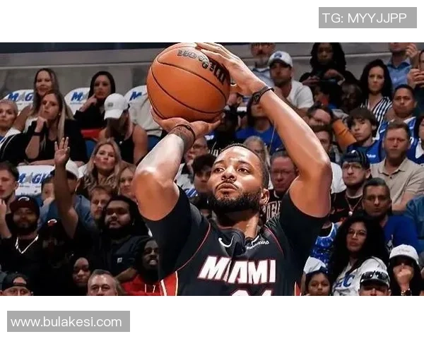 斯波称赞球队进攻流畅鲍威尔展现爆发力成为关键天才 斯波称赞球队进攻流畅鲍威尔展现爆发力成为关键天才